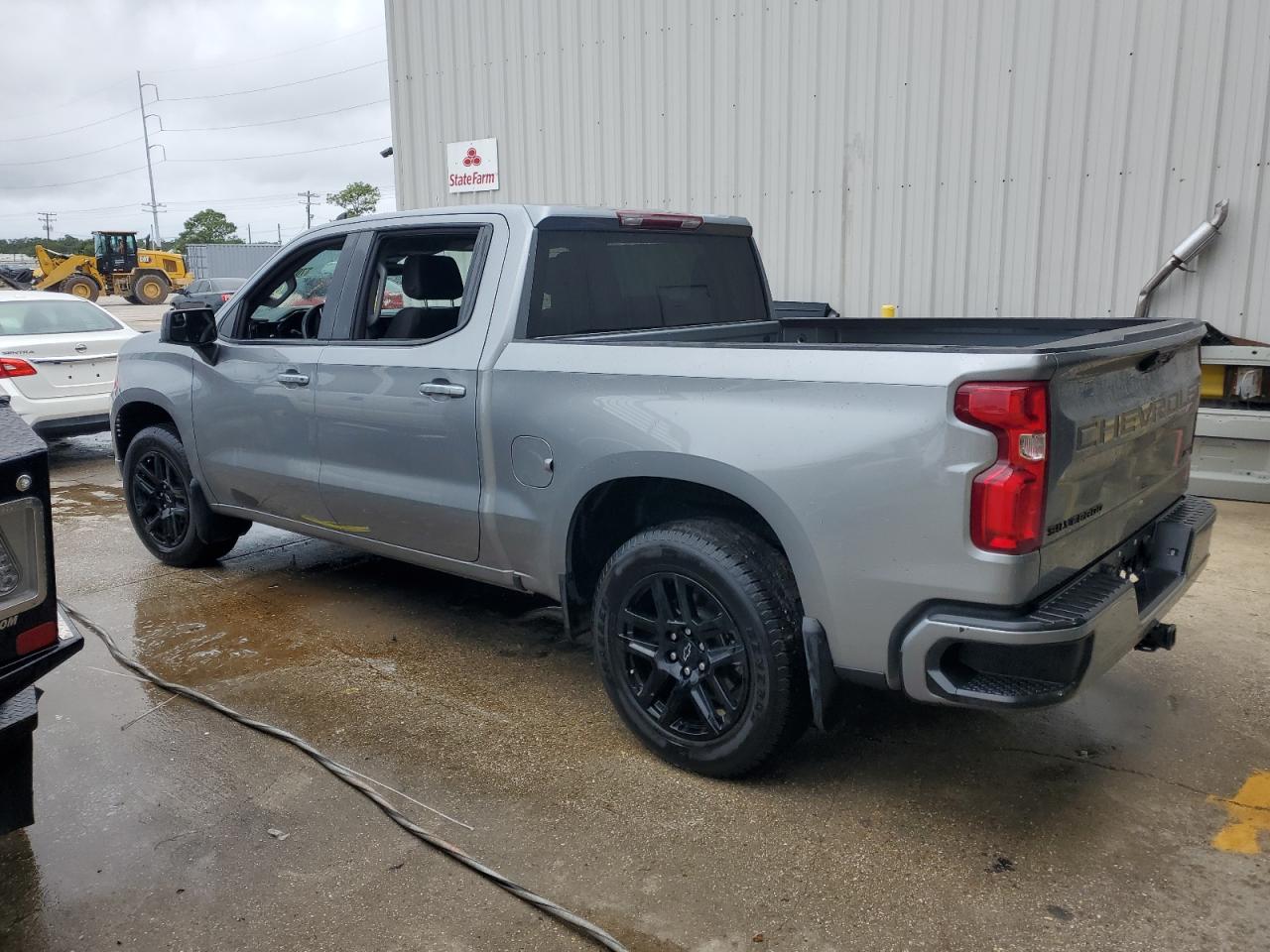 2023 Chevrolet Silverado - Image 2