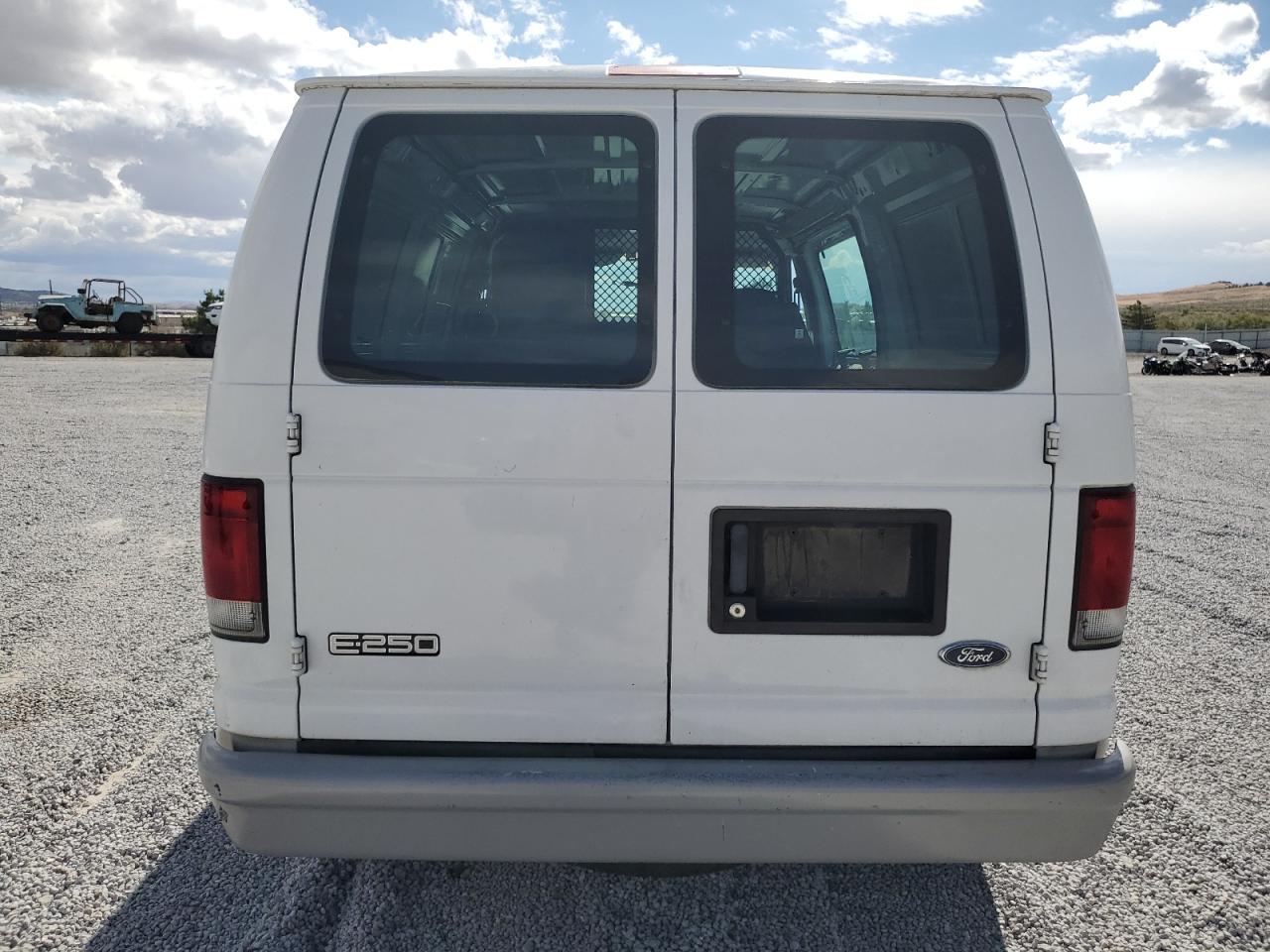 1999 Ford Econoline E250 Van VIN: 1FTNE24L2XHB31417 Lot: 71763944