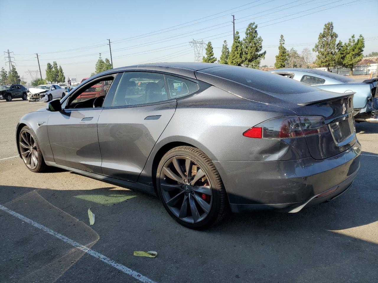 5YJSA1E45FF120345 2015 TESLA MODEL S - Image 2