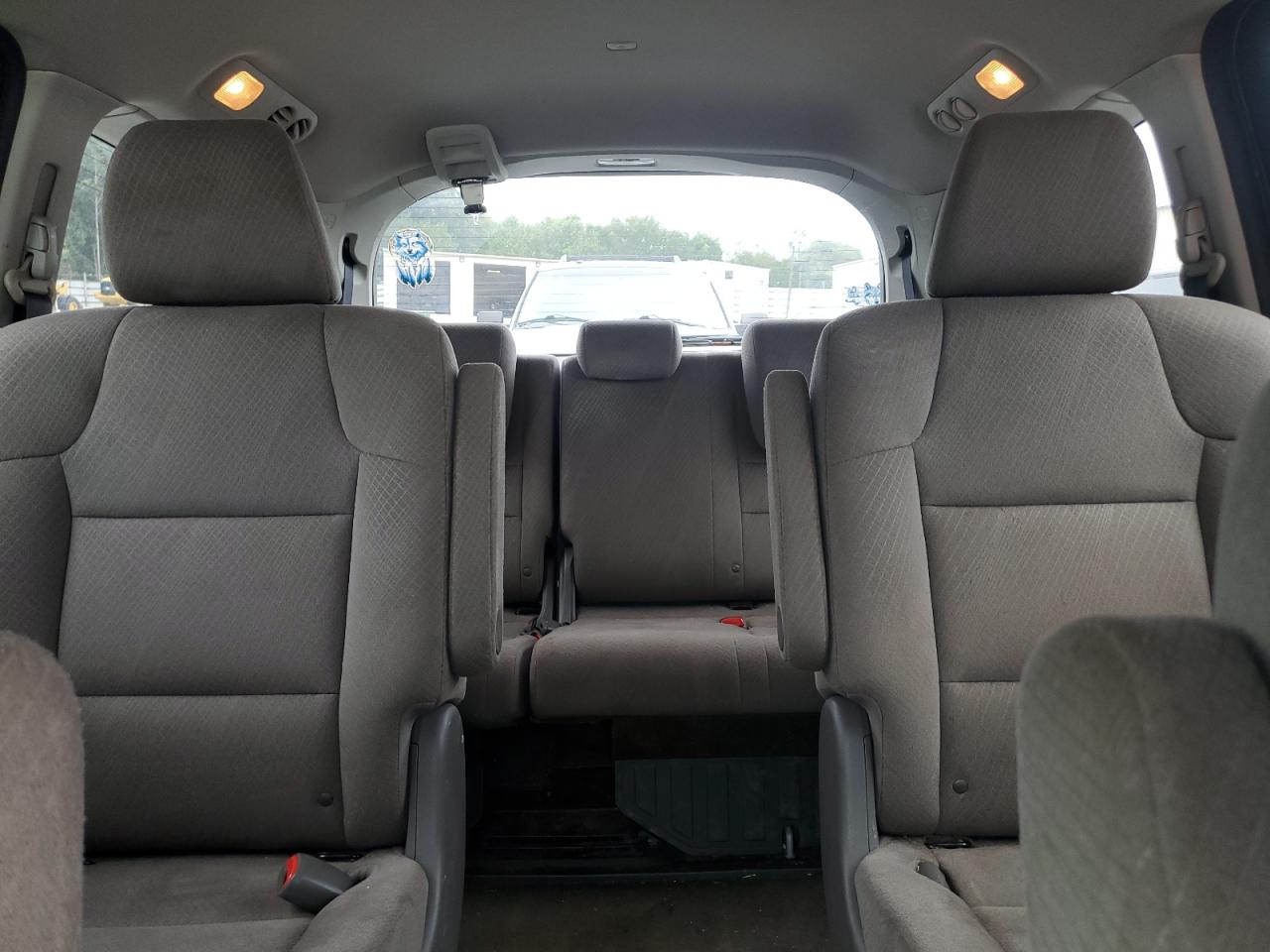 2014 Honda Odyssey - Image 10