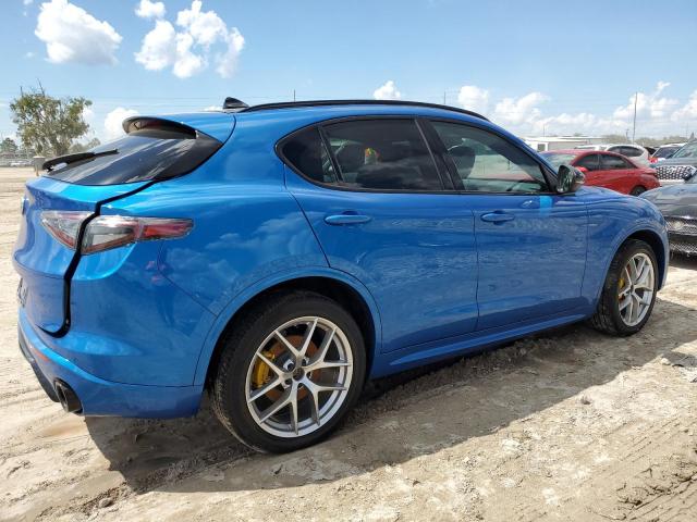 ZASPAKBN2M7D15211 Alfa Romeo Stelvio TI 3