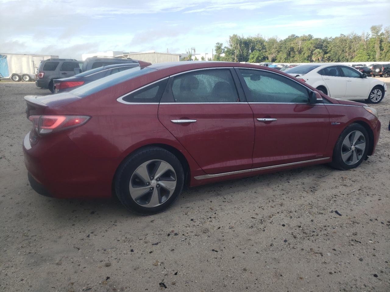 2016 Hyundai Sonata Hybrid VIN: KMHE34L18GA014396 Lot: 71098434