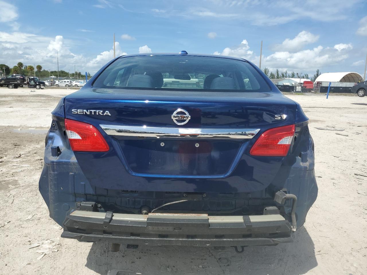 3N1AB7AP4HY220944 2017 Nissan Sentra S