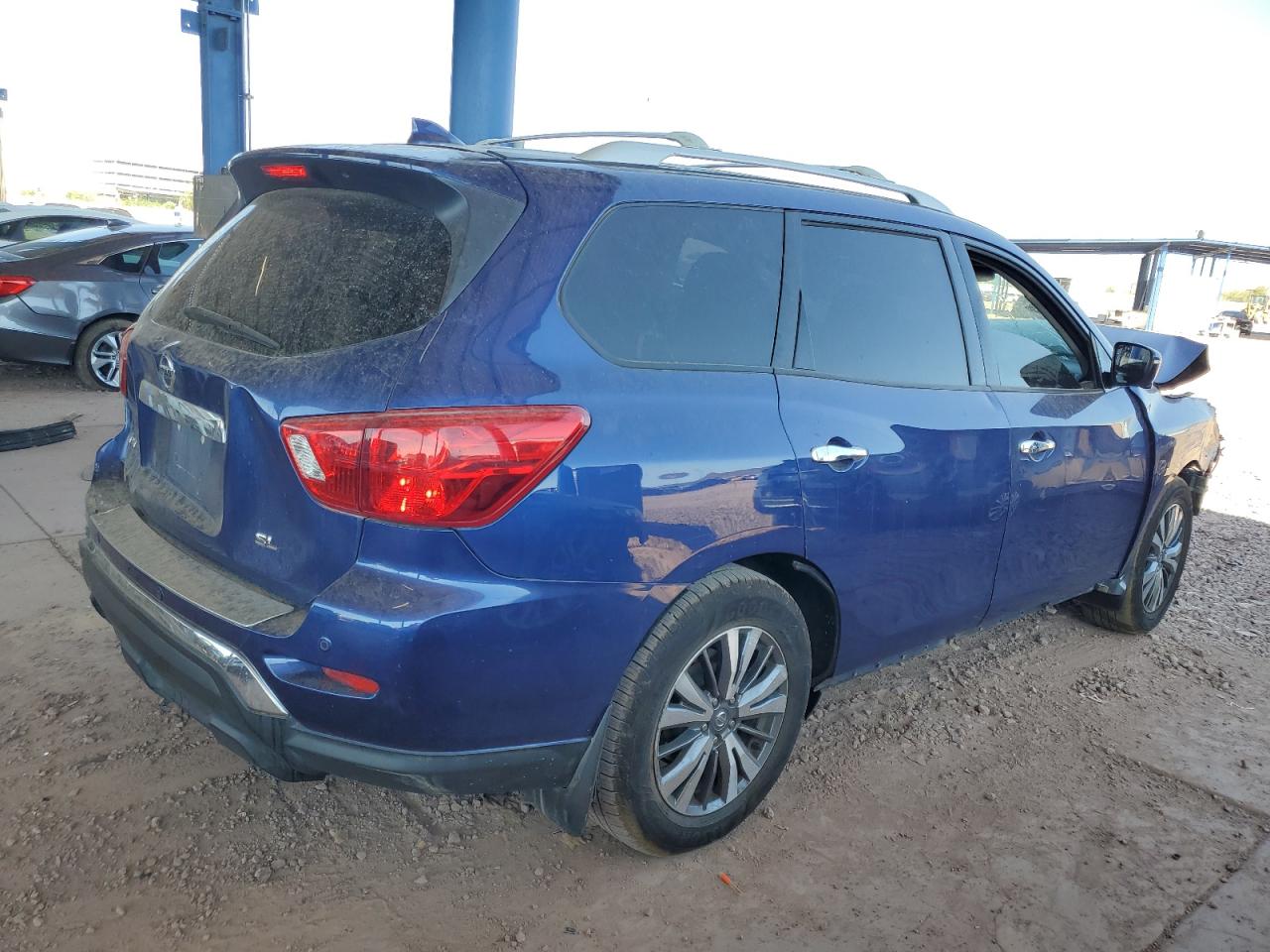 2019 Nissan Pathfinder - Image 3