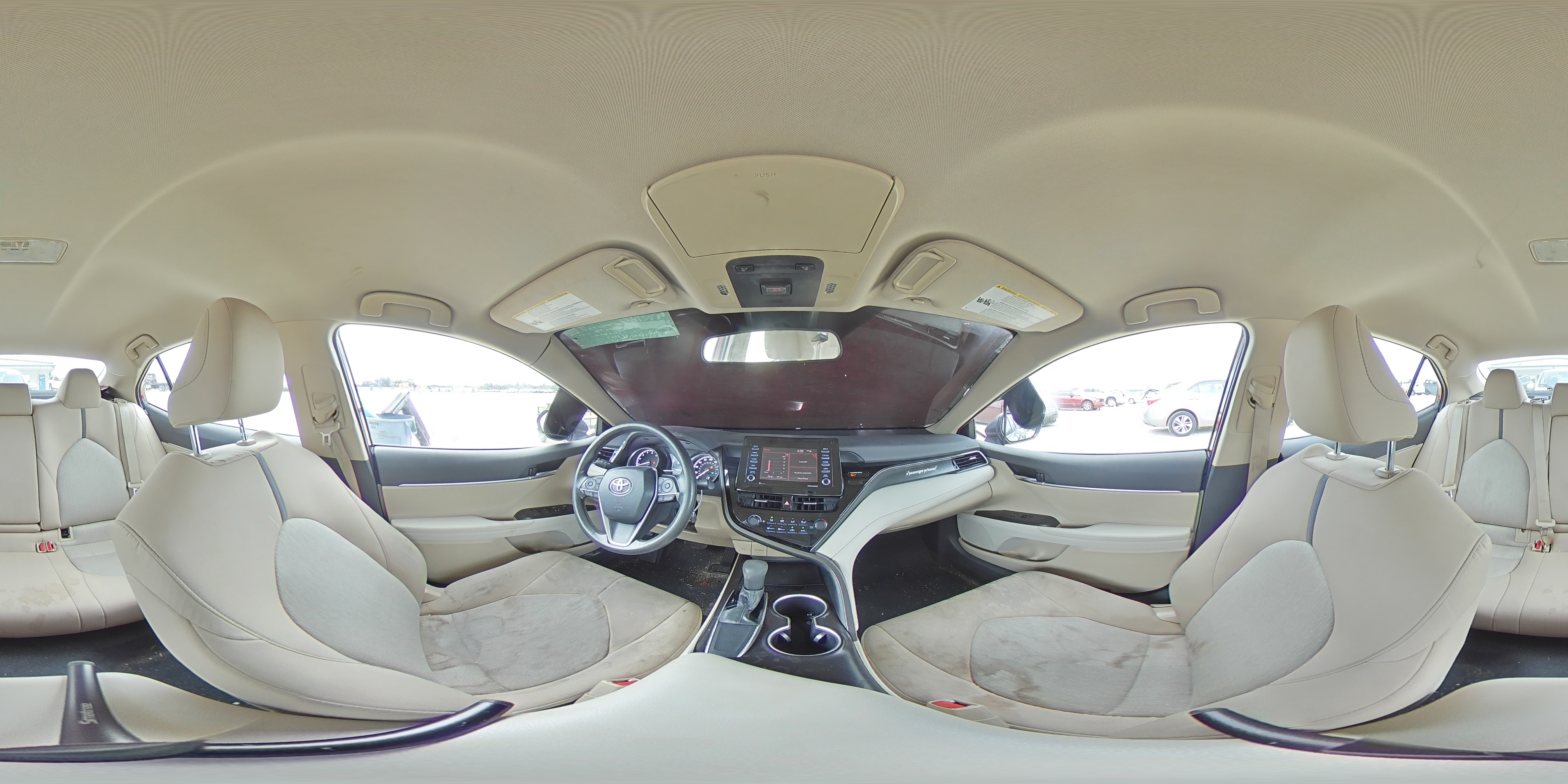 2021 Toyota Camry - Image 12