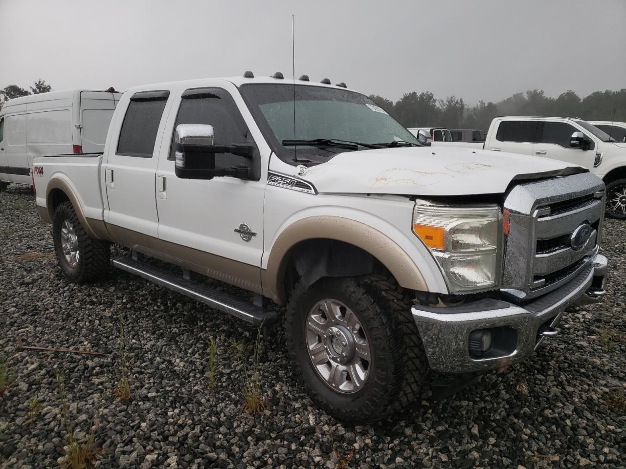 2012 Ford F250 - Image 4