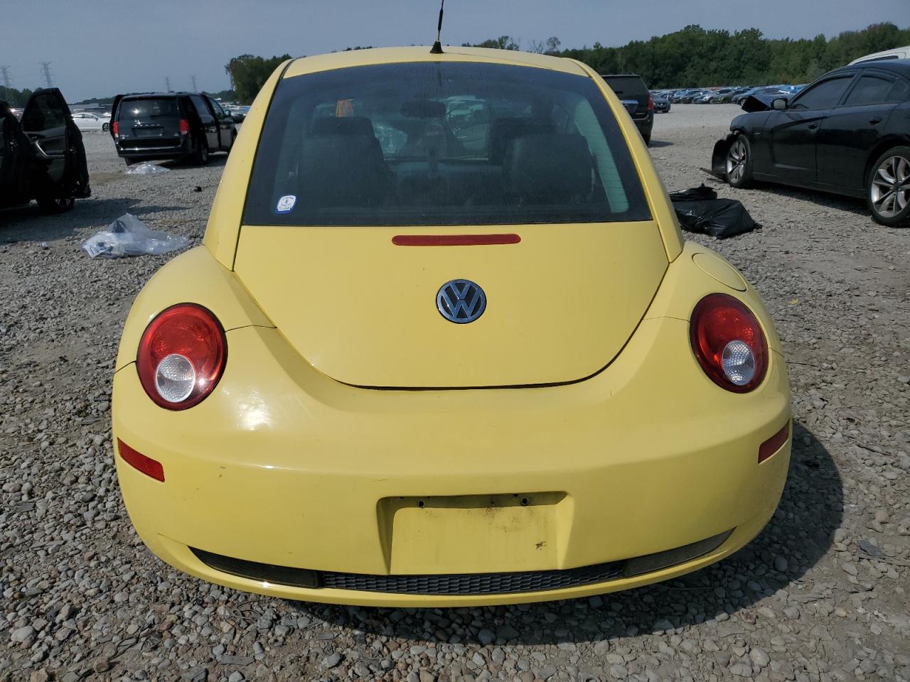 2010 Volkswagen New Beetle VIN: 3VWPG3AG5AM014477 Lot: 72705134