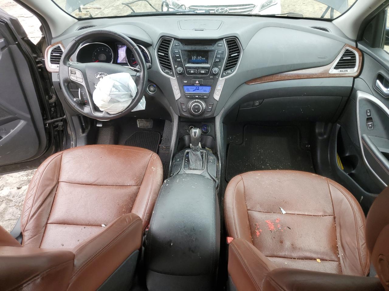 2015 Hyundai Santa Fe - Image 8