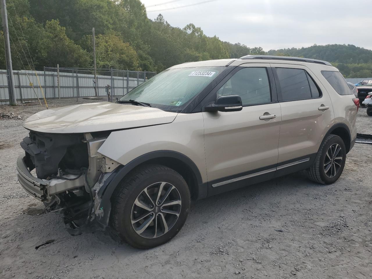 2017 Ford Explorer Xlt VIN: 1FM5K8DH4HGE35505 Lot: 71253234