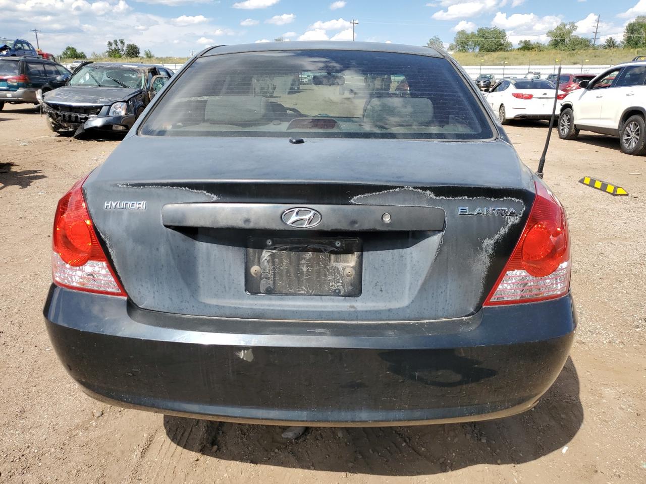 2005 Hyundai Elantra Gls VIN: KMHDN46D45U021031 Lot: 70877694