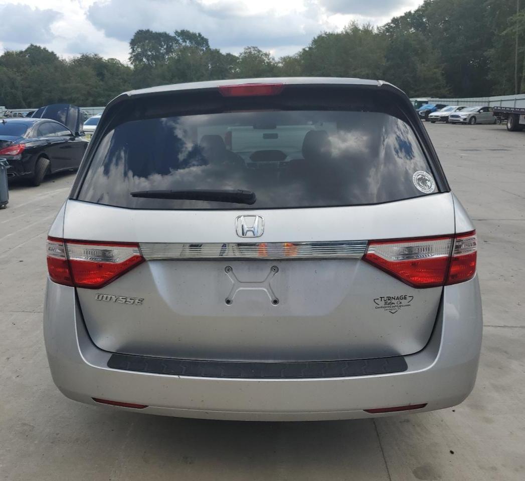 2011 Honda Odyssey - Image 6