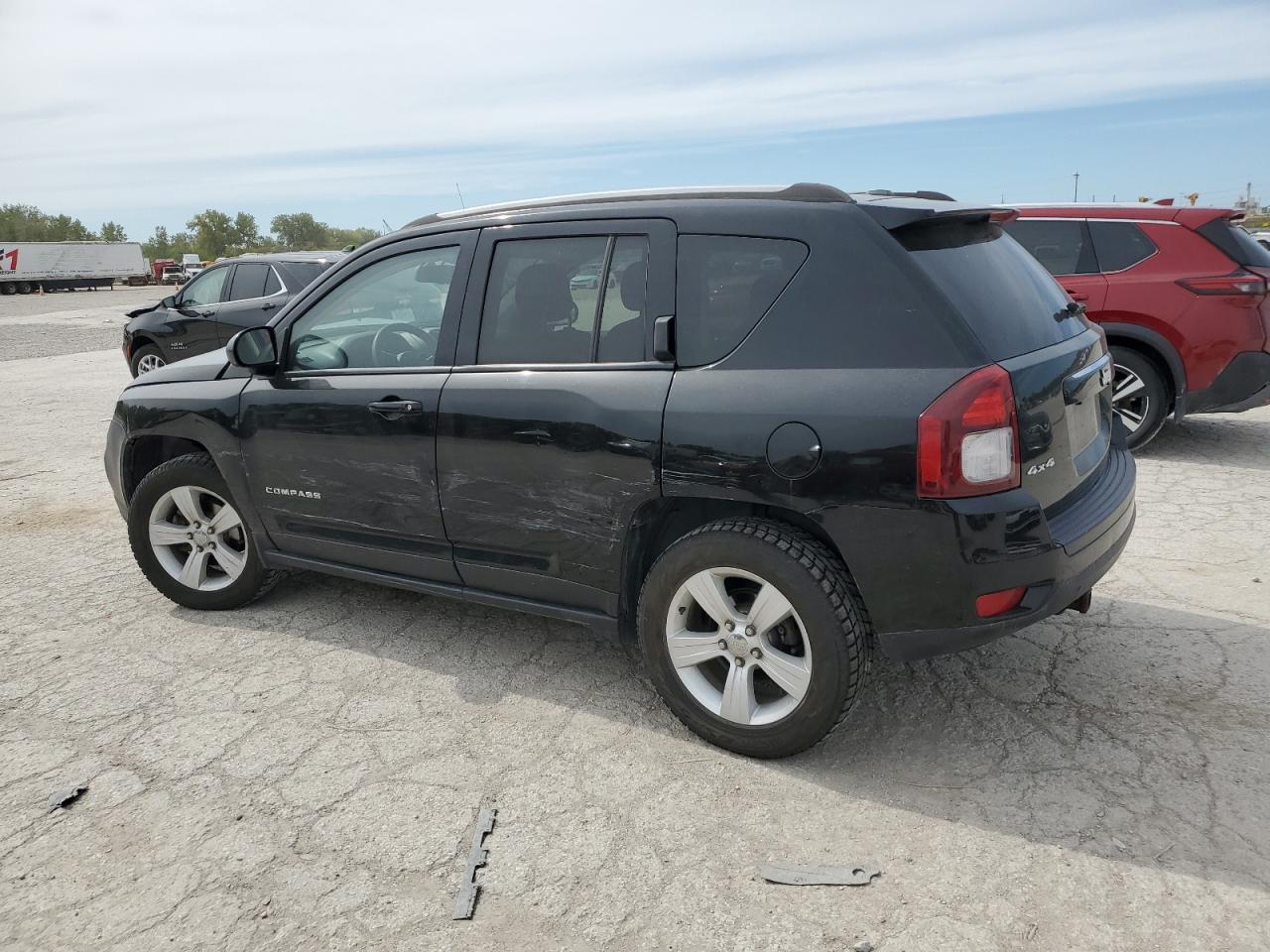 2016 Jeep Compass - Image 2