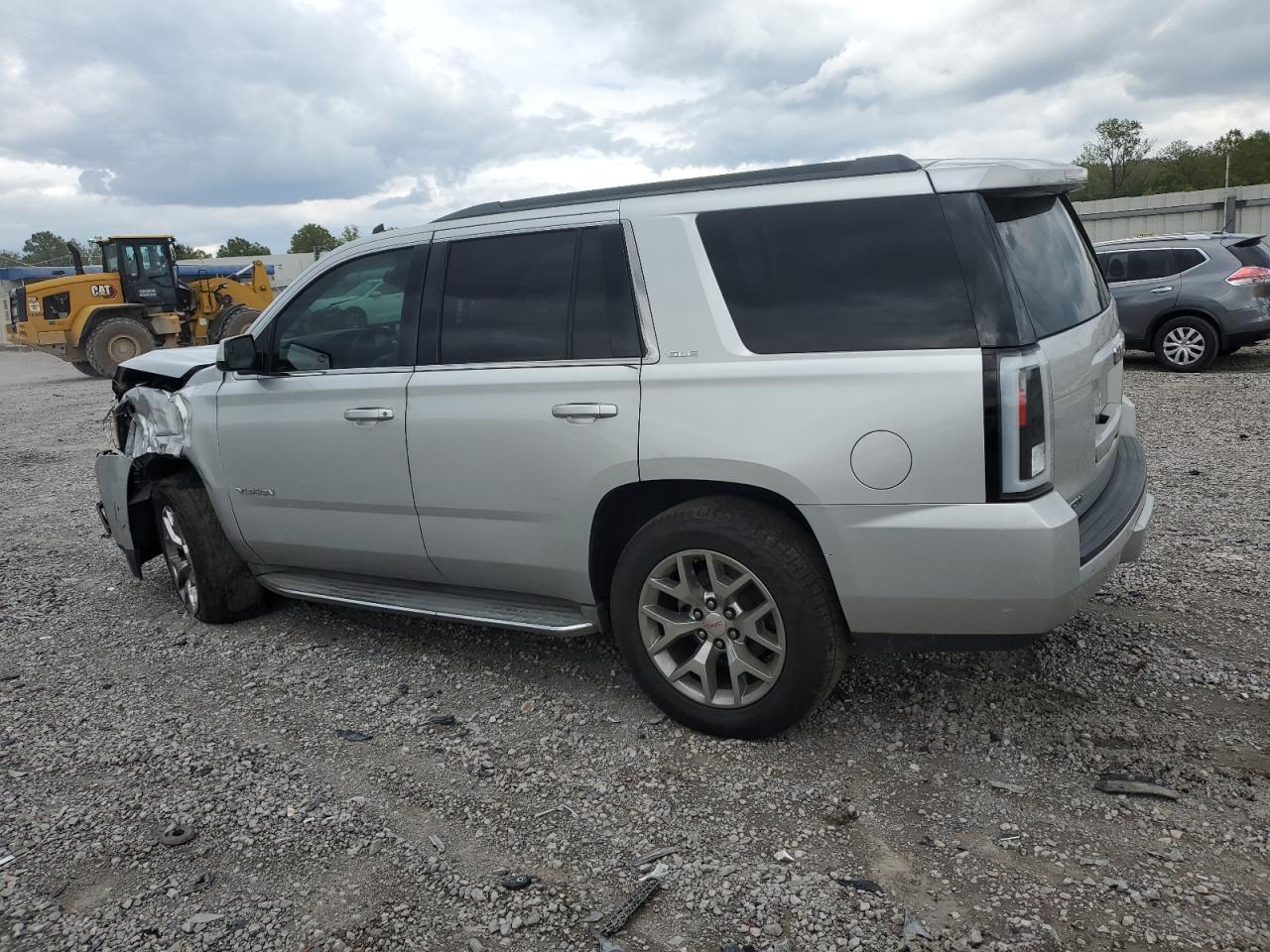 VIN 1GKS1AKC3FR171336 2015 GMC YUKON no.2