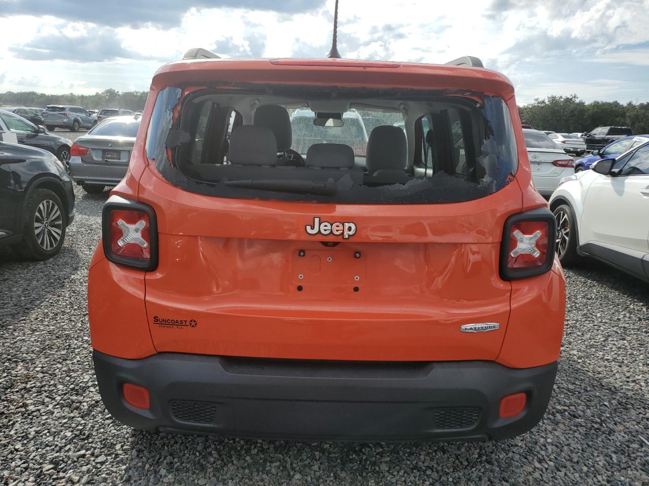 ZACCJABT5GPE29307 2016 Jeep Renegade Latitude