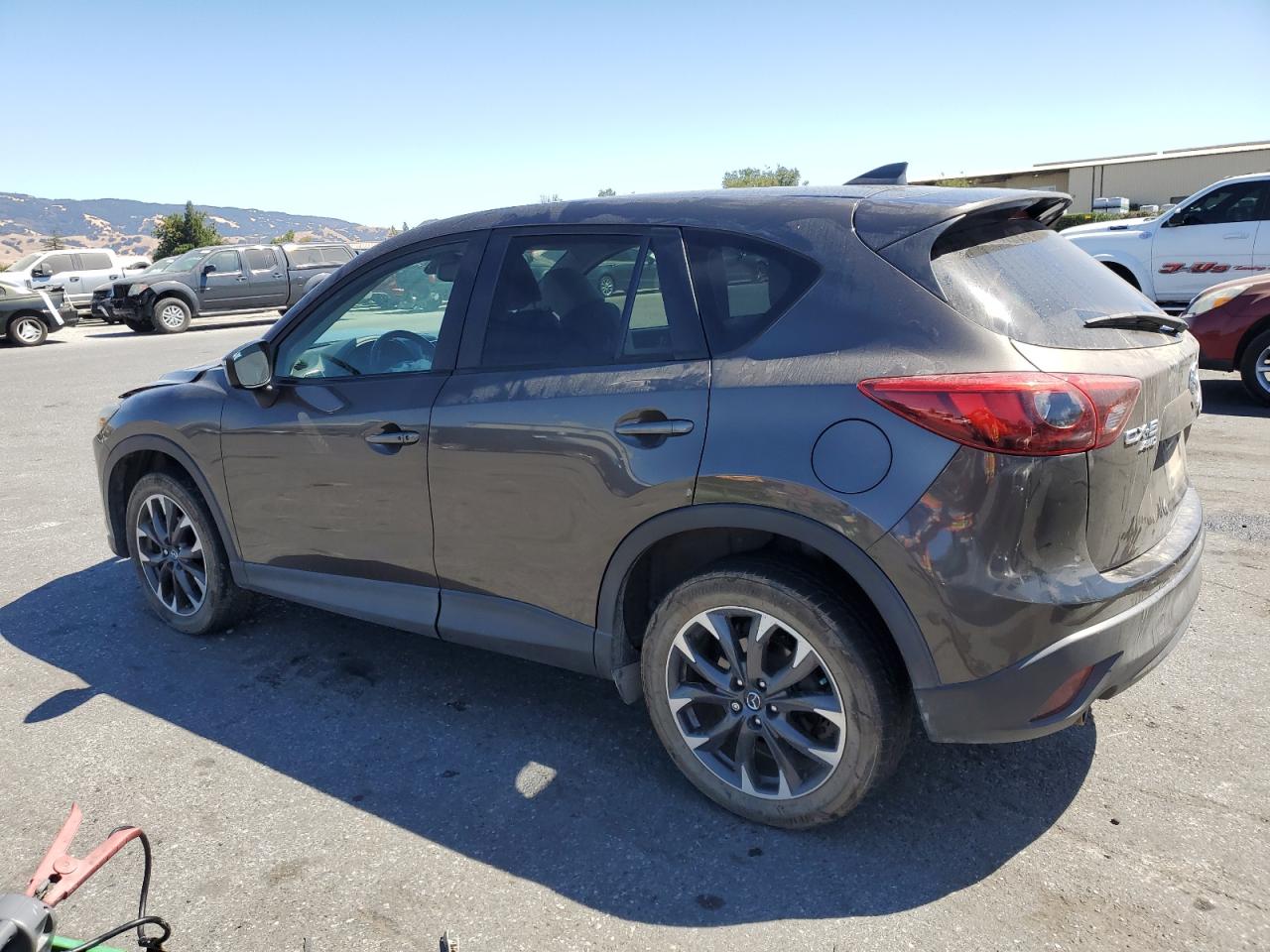 2016 Mazda CX-5 - Image 2