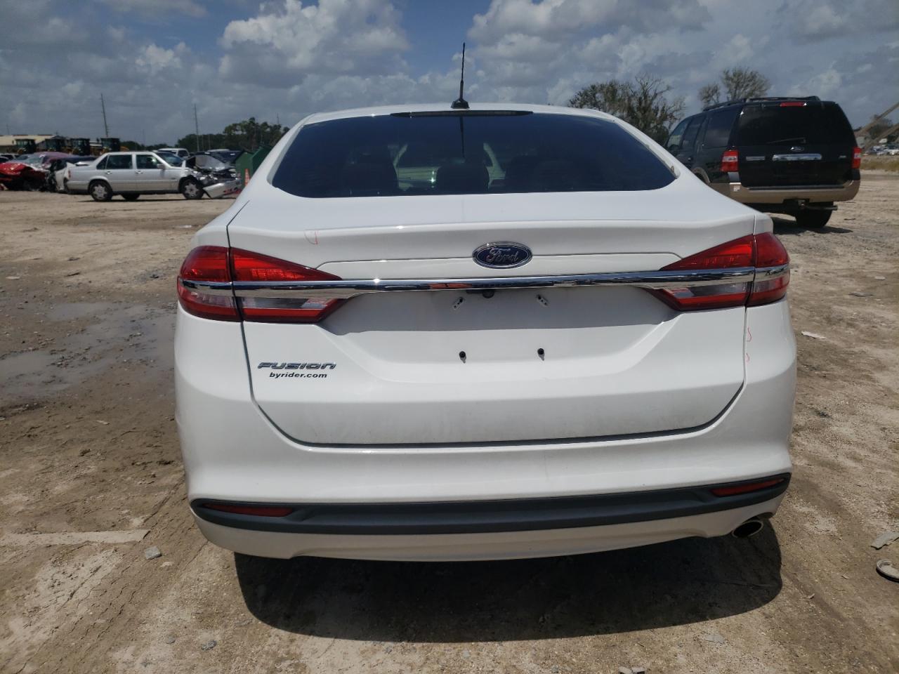 2017 Ford Fusion - Image 6