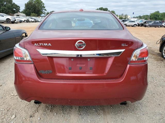  NISSAN ALTIMA 2015 Czerwony