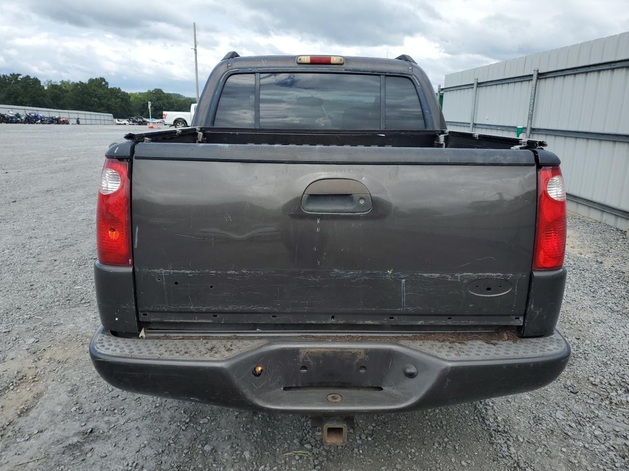 1FMZU77K55UB31853 2005 Ford Explorer Sport Trac