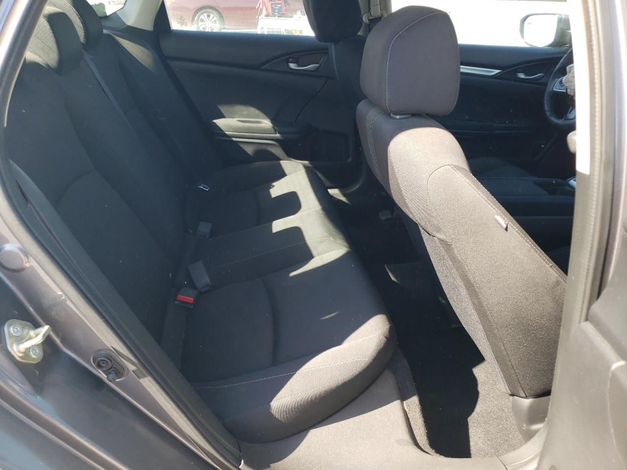 2HGFC2F51GH533045 2016 Honda Civic Lx