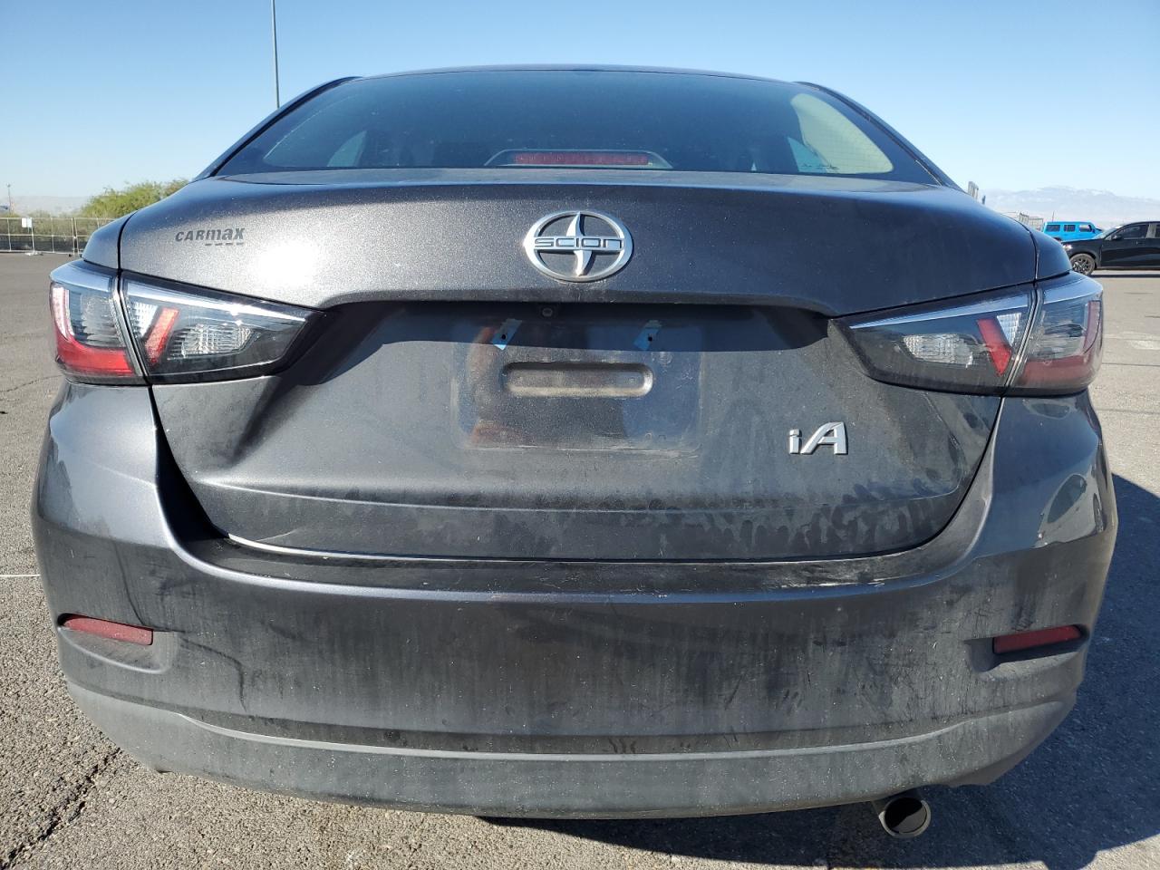 3MYDLBZV4GY124437 2016 Toyota Scion Ia