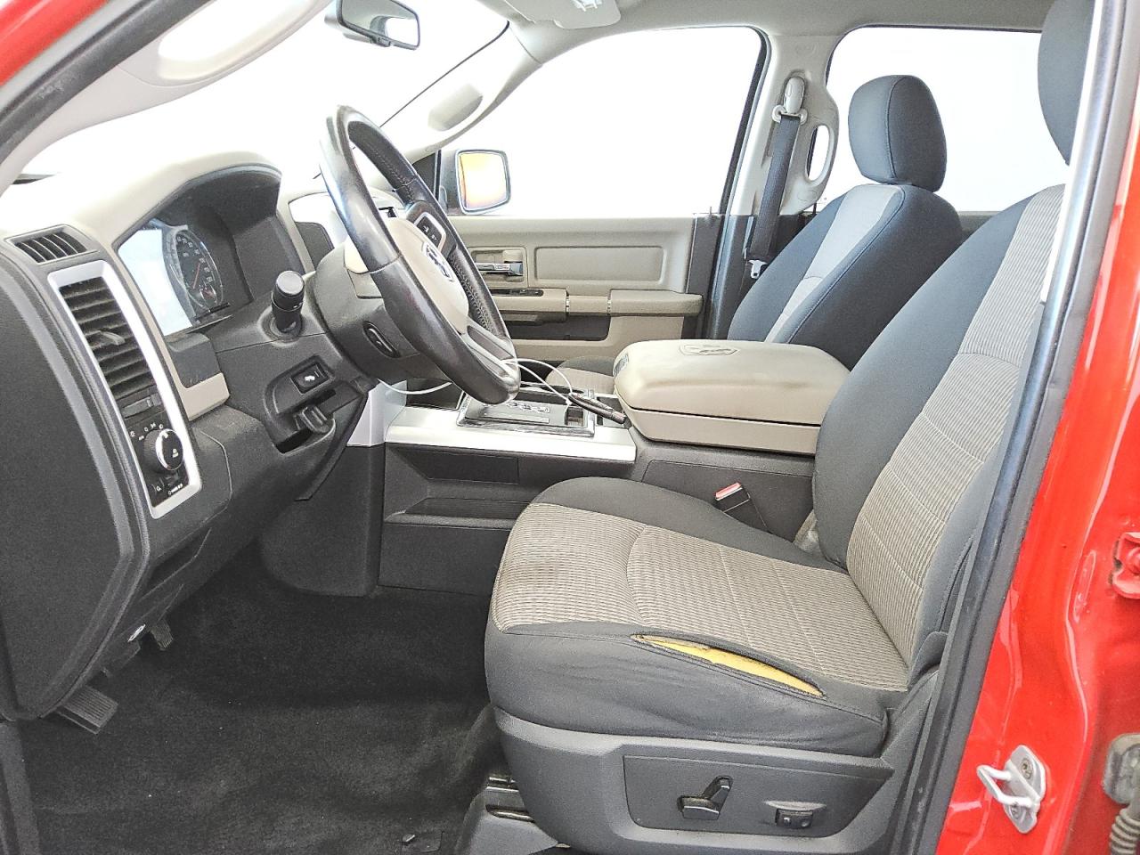 2010 Dodge Ram 1500 VIN: 1D7RB1CT6AS189603 Lot: 71665784