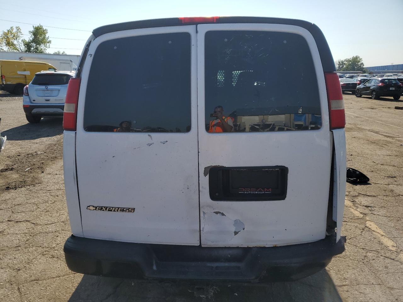 2009 Chevrolet Express G1500 VIN: 1GCFG15X591175384 Lot: 71735724