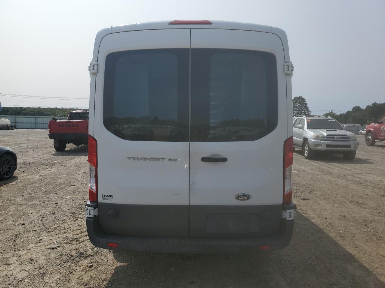 1FTNE2CM7FKA86051 2015 Ford Transit T-150