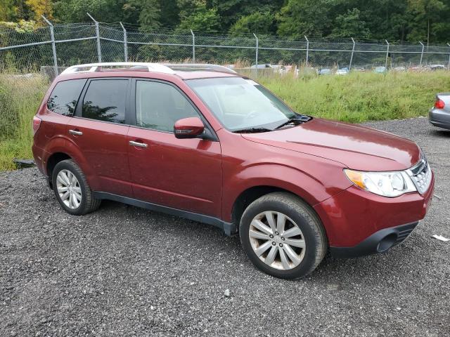  SUBARU FORESTER 2012 Красный