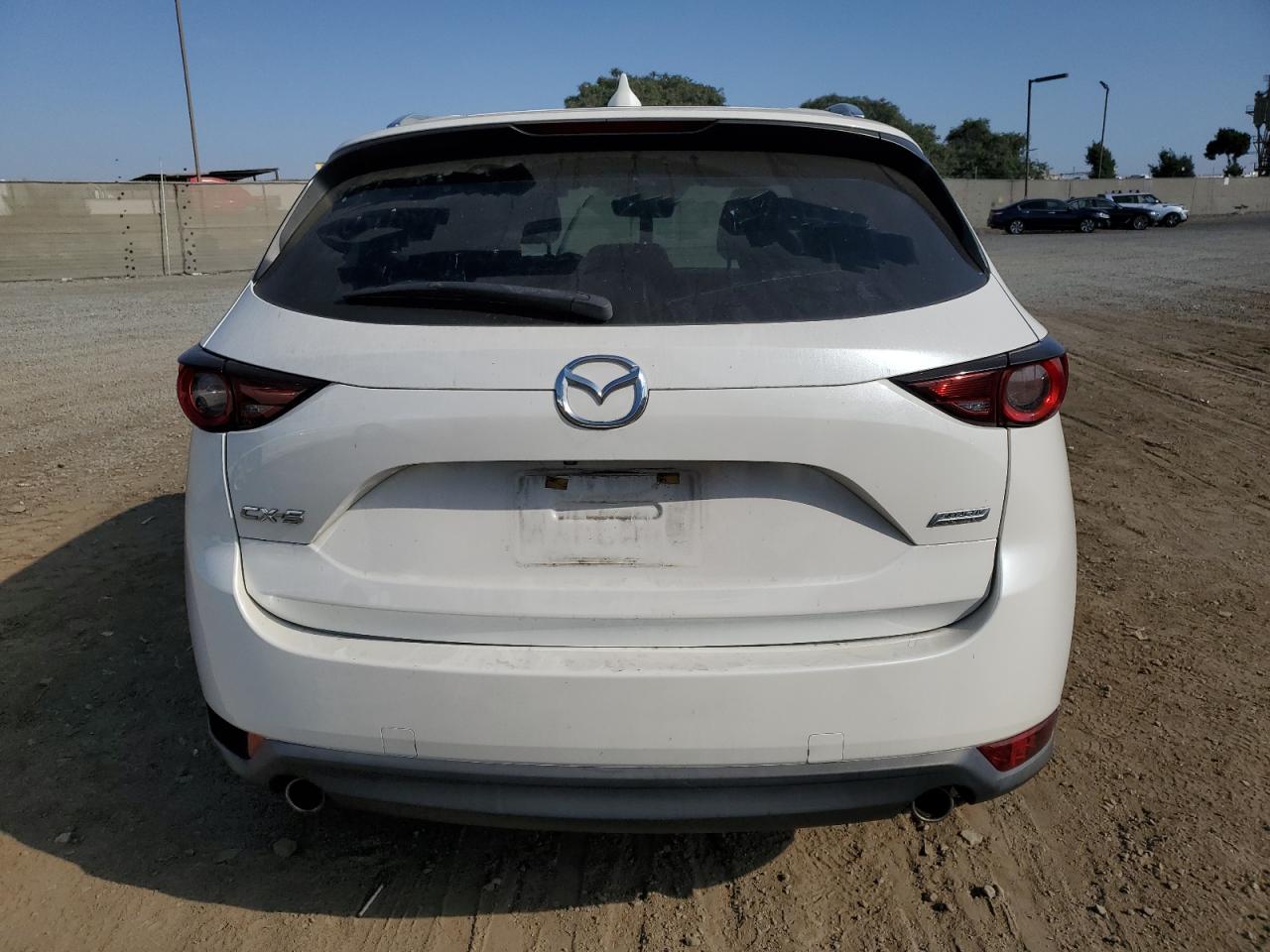 JM3KFACM9J0334807 2018 Mazda Cx-5 Touring