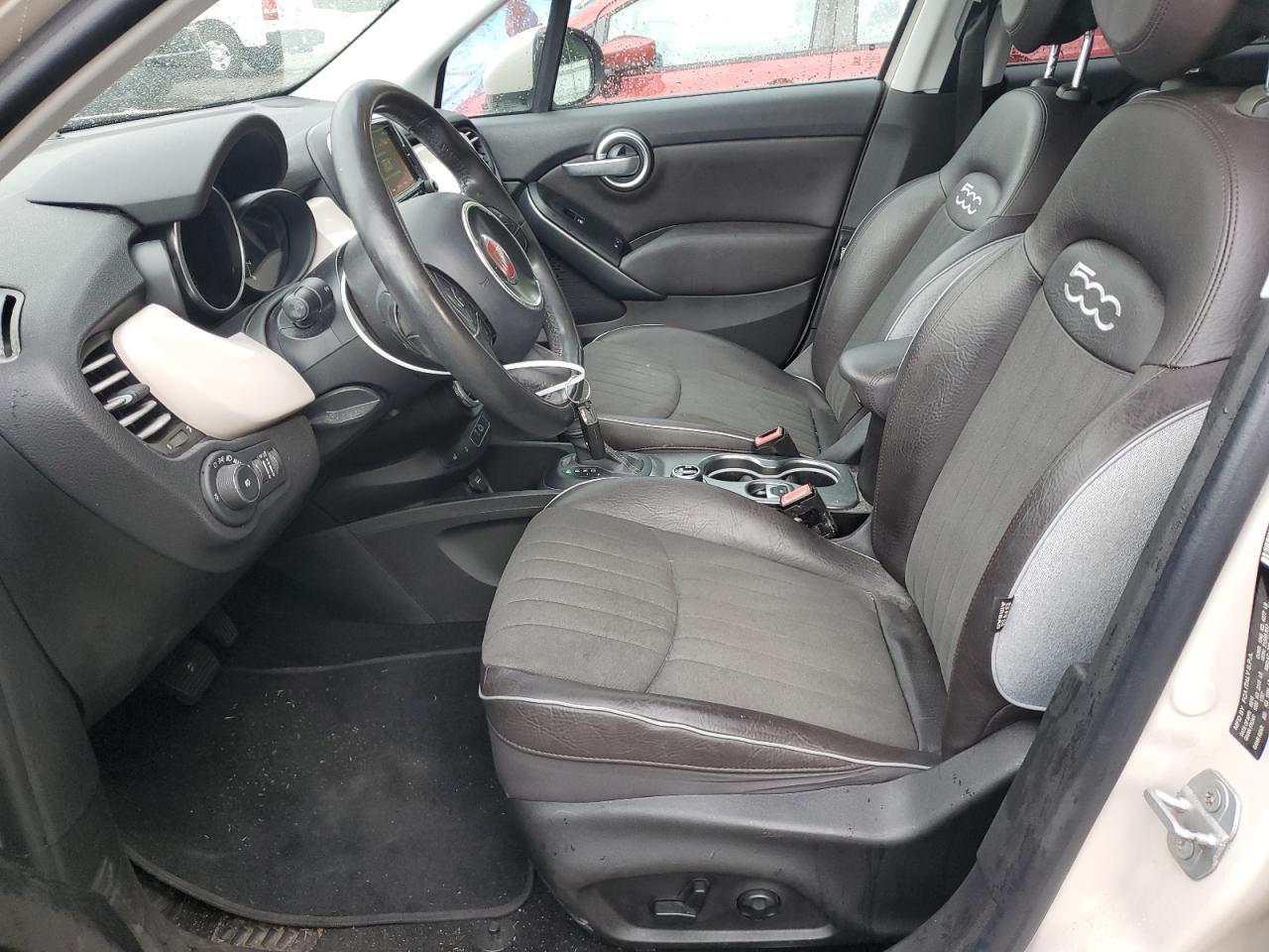 ZFBCFXDT9GP515561 2016 Fiat 500X Lounge