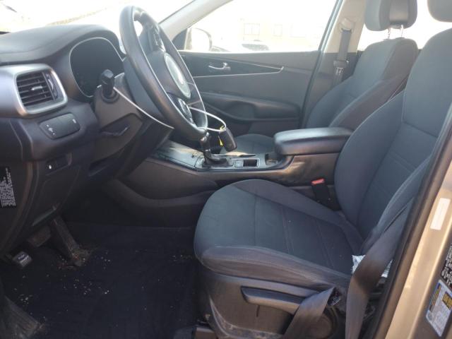  KIA SORENTO 2017 Srebrny