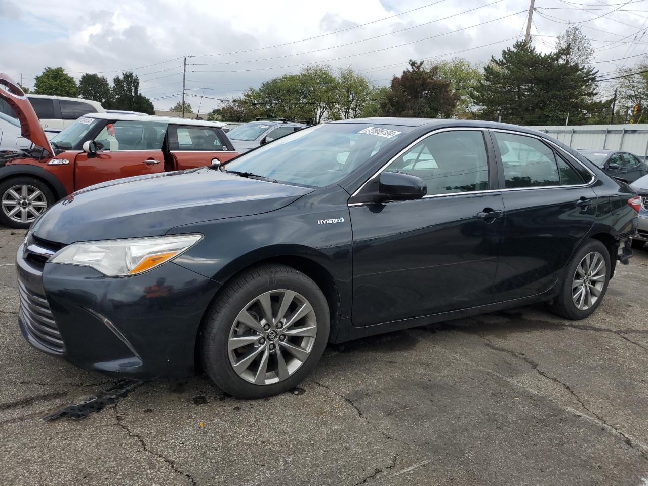 2015 Toyota Camry Hybrid VIN: 4T1BD1FK5FU175661 Lot: 72805104