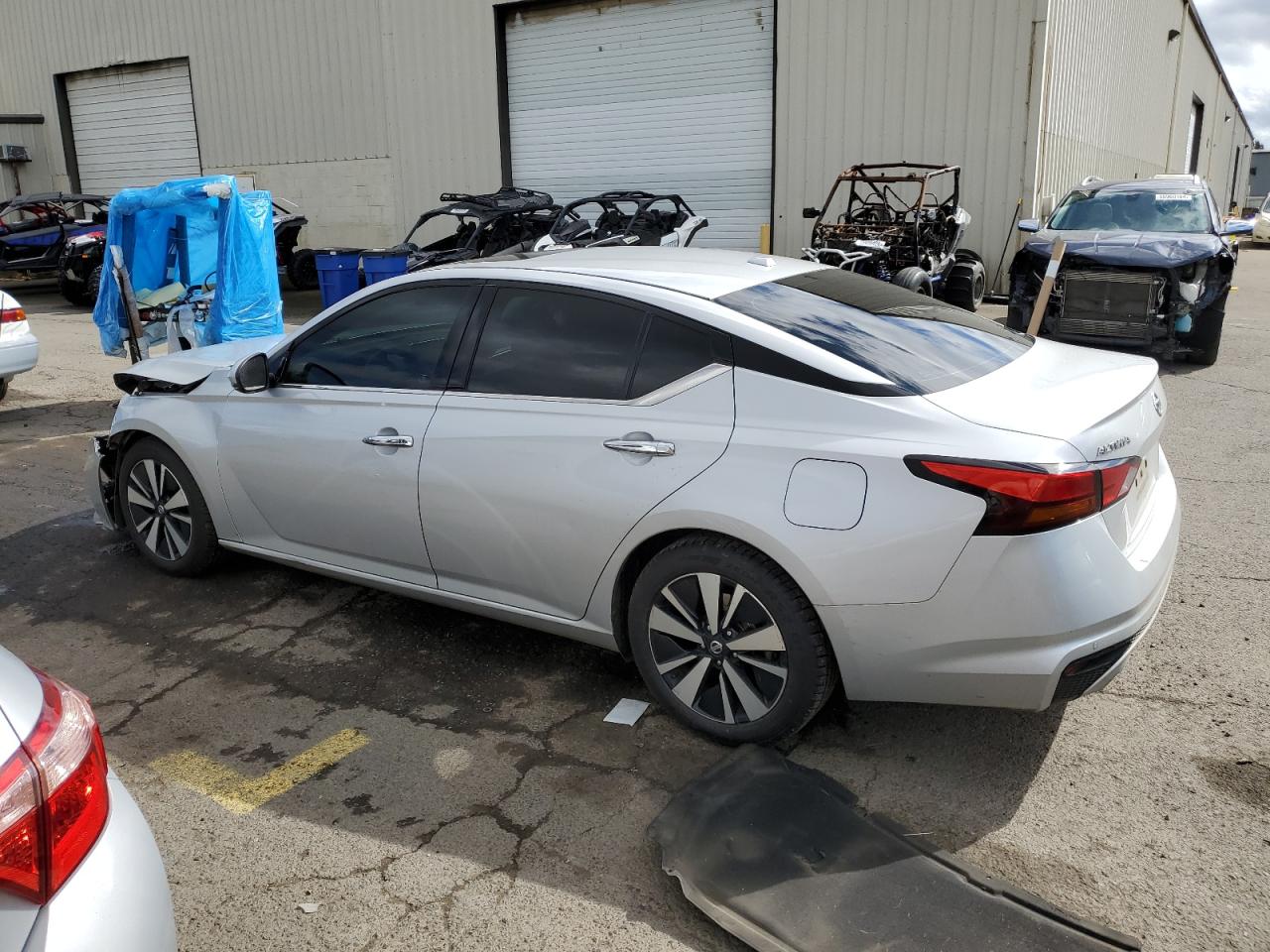 2019 Nissan Altima - Image 2