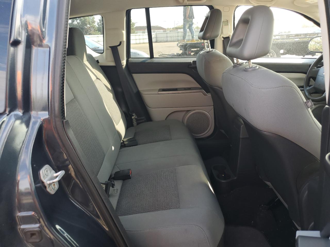 2007 Jeep Compass VIN: 1J8FT47W67D359075 Lot: 72416724
