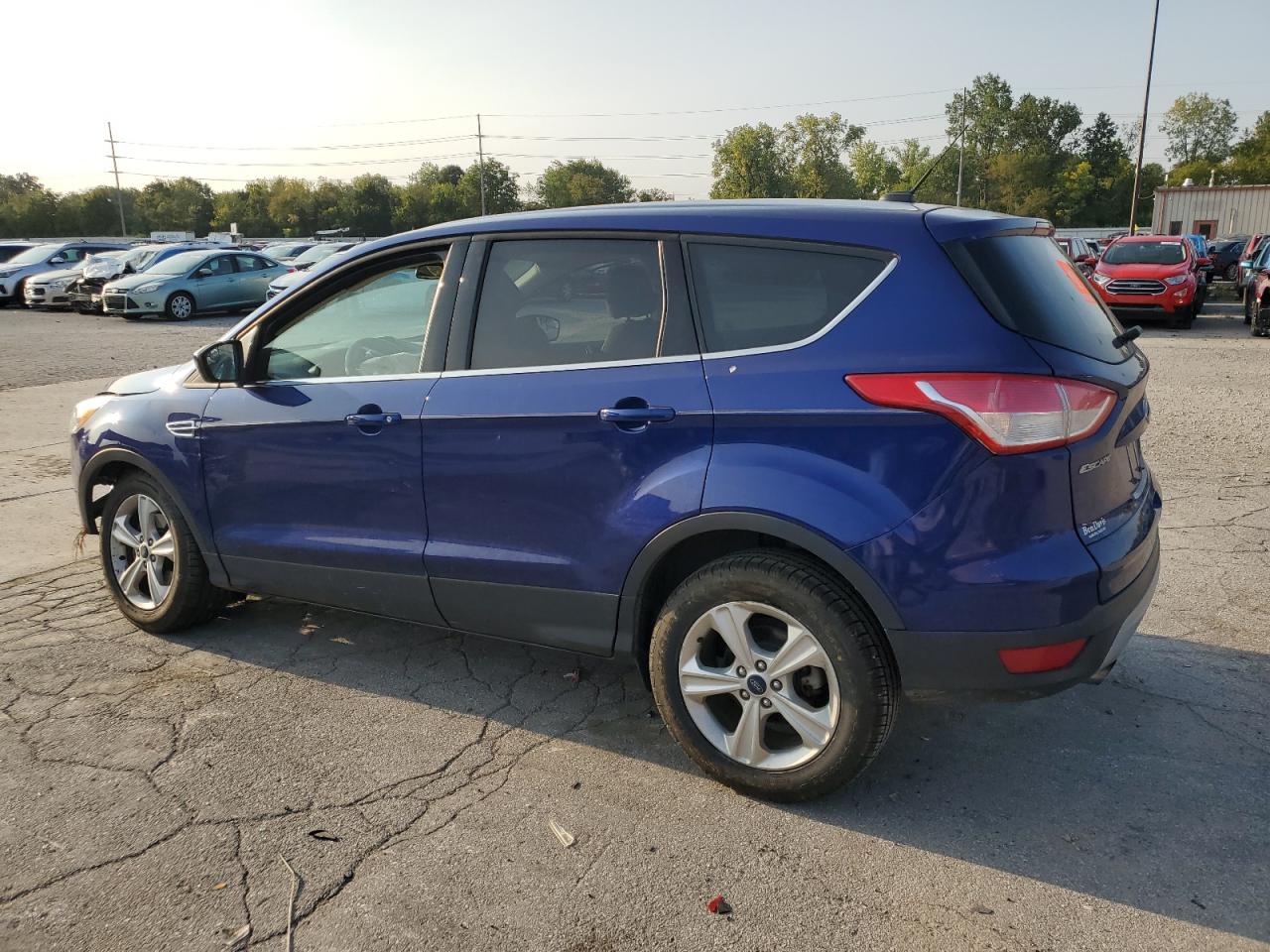 1FMCU0GX2GUA73888 2016 FORD ESCAPE - Image 2
