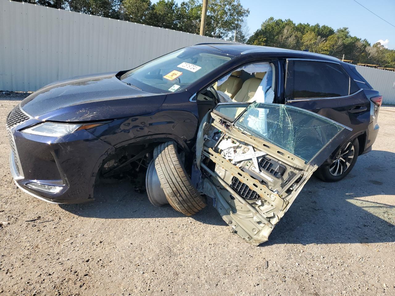 2T2HZMAA9NC259943 2022 LEXUS RX - Image 1