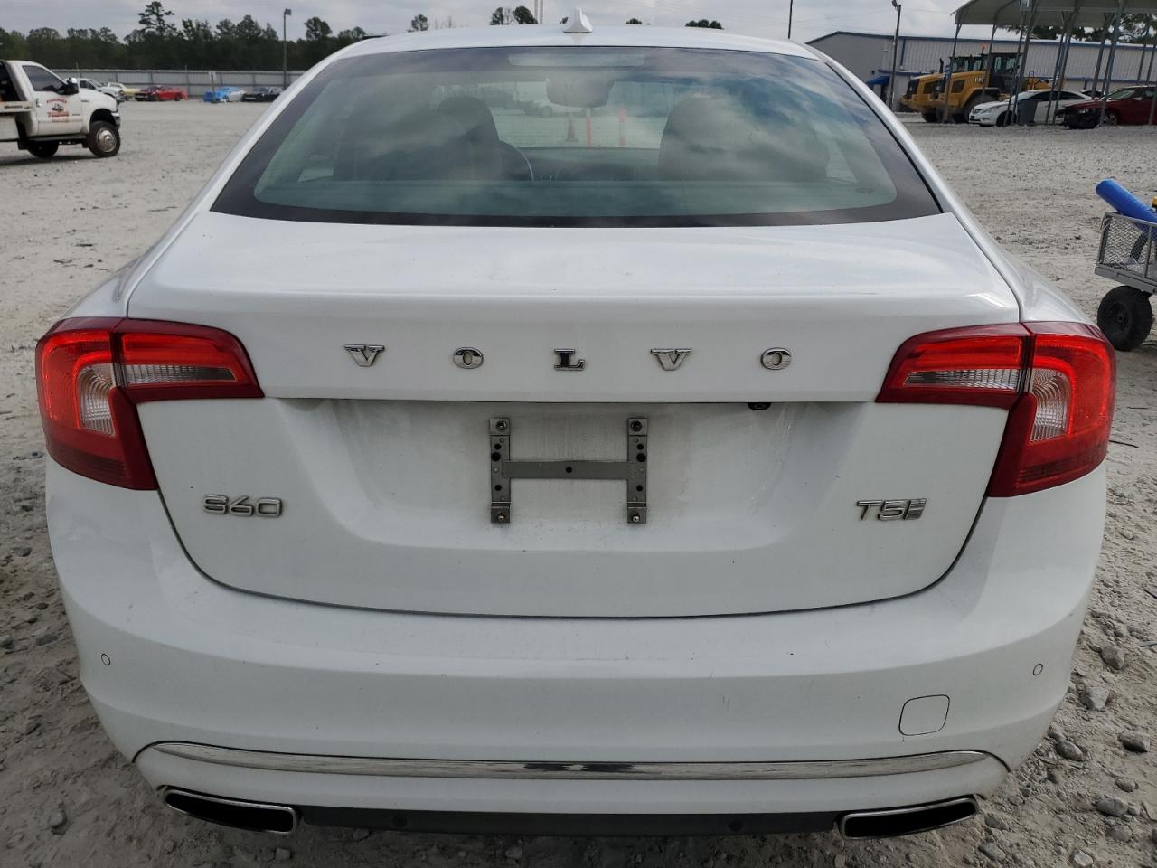 LYV402HM1HB143381 2017 Volvo S60 Platinum