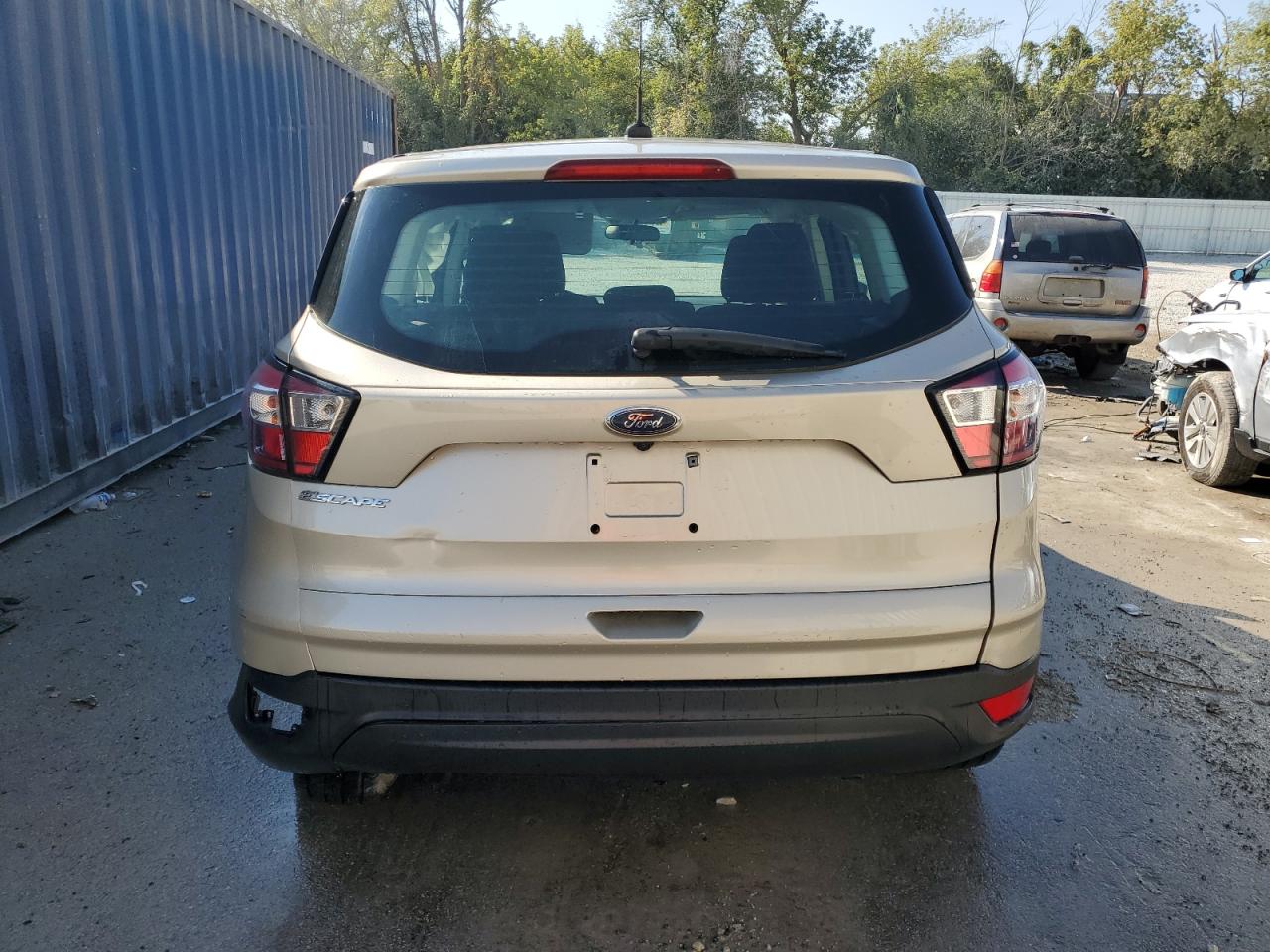 1FMCU0F73JUD55661 2018 Ford Escape S