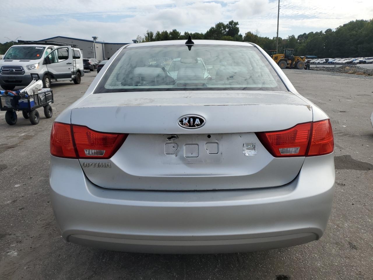 KNAGG4A84A5442884 2010 Kia Optima Lx