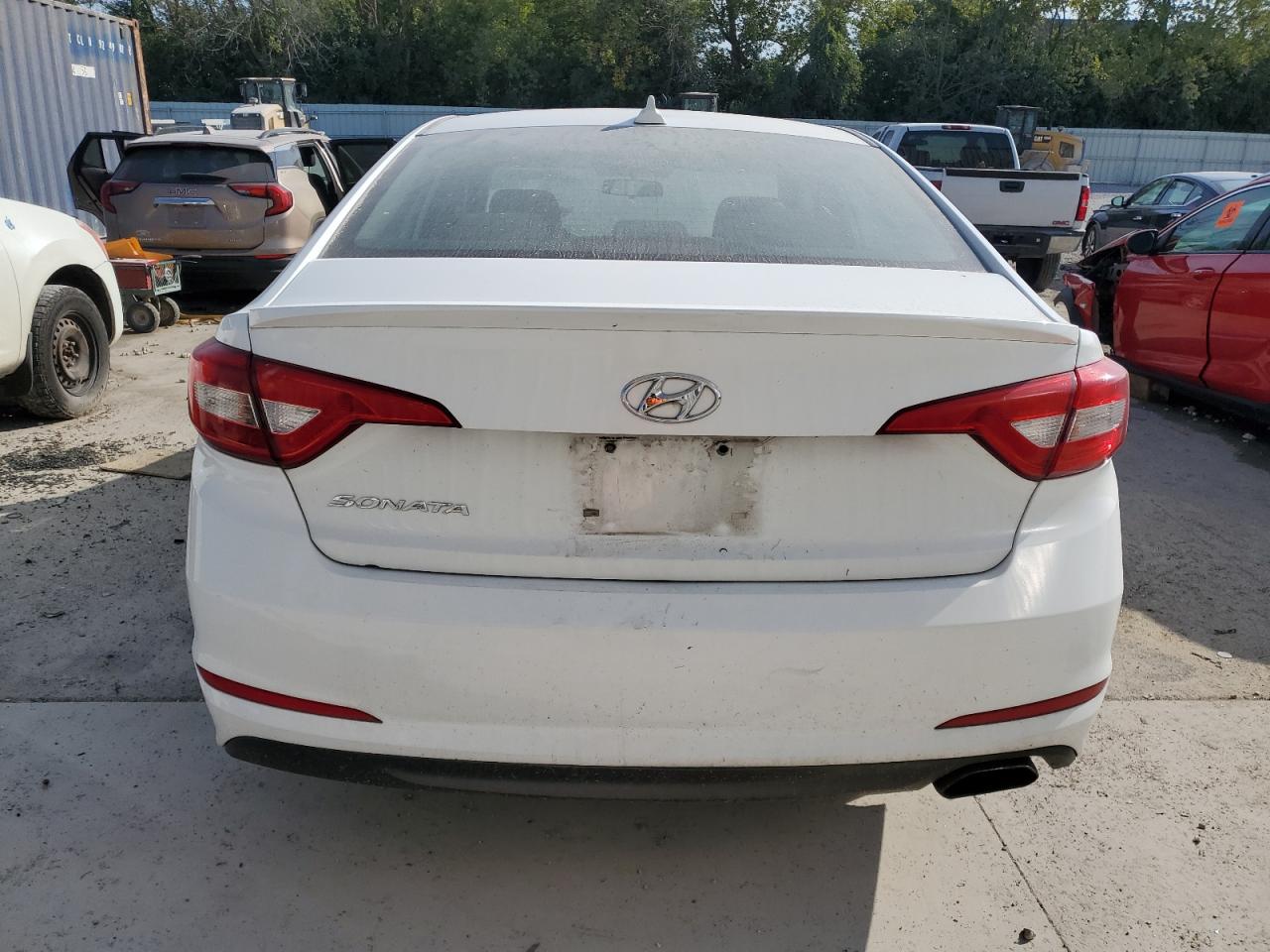 2015 Hyundai Sonata Se VIN: 5NPE24AF3FH171900 Lot: 70580774