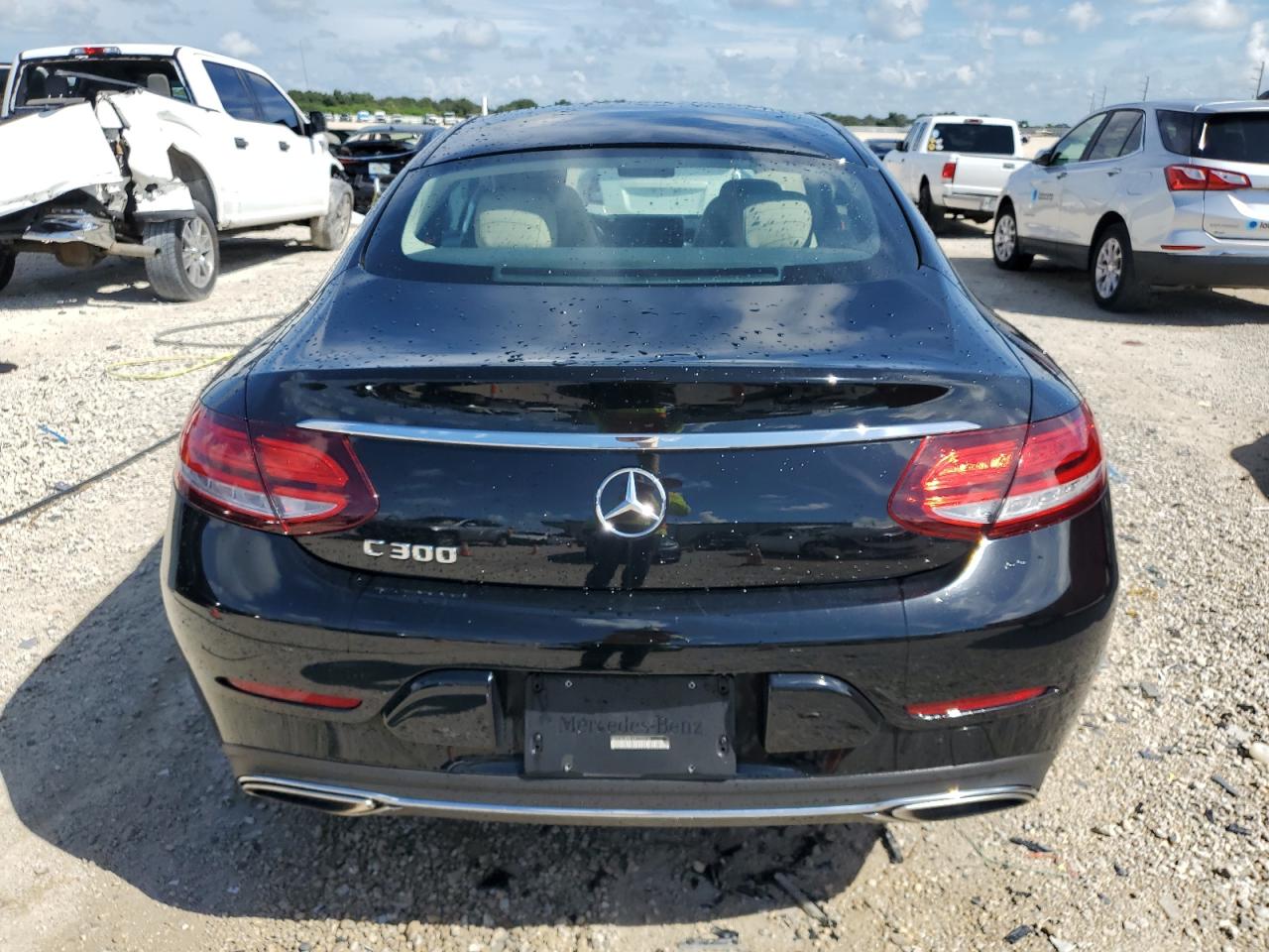 WDDWJ8DB1KF772210 2019 Mercedes-Benz C 300