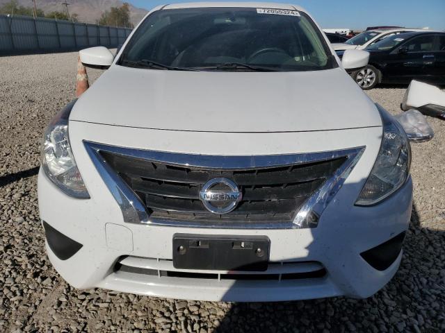  NISSAN VERSA 2019 Белый