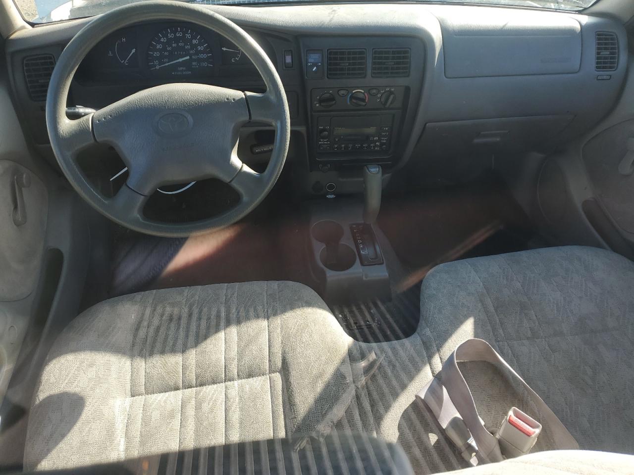 2001 Toyota Tacoma VIN: 5TENL42N31Z802394 Lot: 73437944