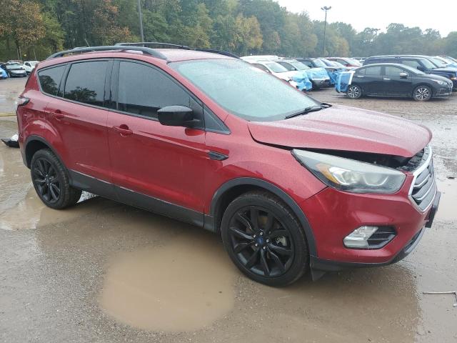  FORD ESCAPE 2018 Czerwony