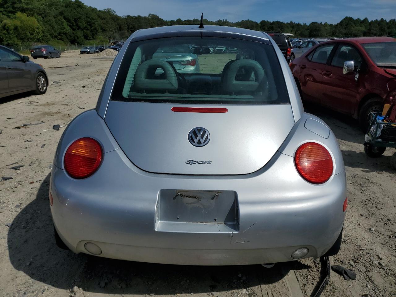 2002 Volkswagen New Beetle Gls Sport VIN: 3VWED21C62M450070 Lot: 69712064