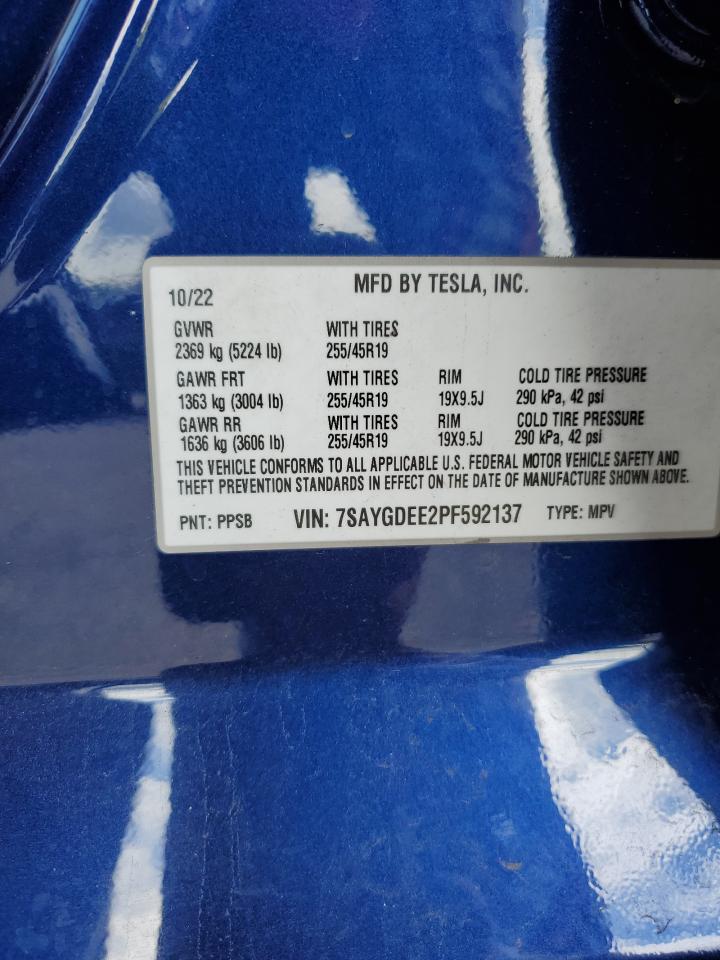 2023 Tesla Model Y VIN: 7SAYGDEE2PF592137 Lot: 76106944