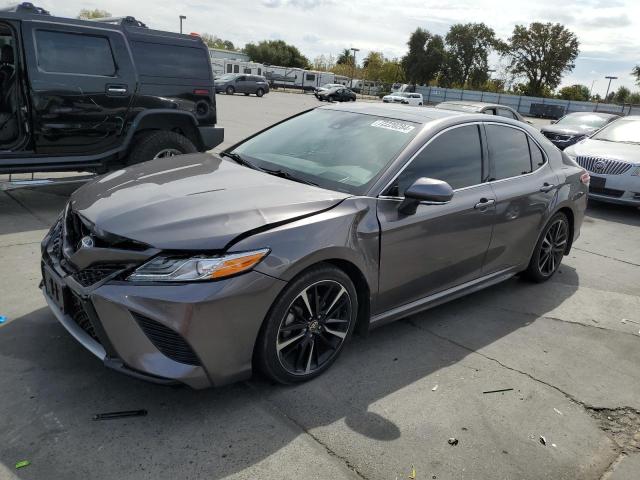  TOYOTA CAMRY 2020 Gray