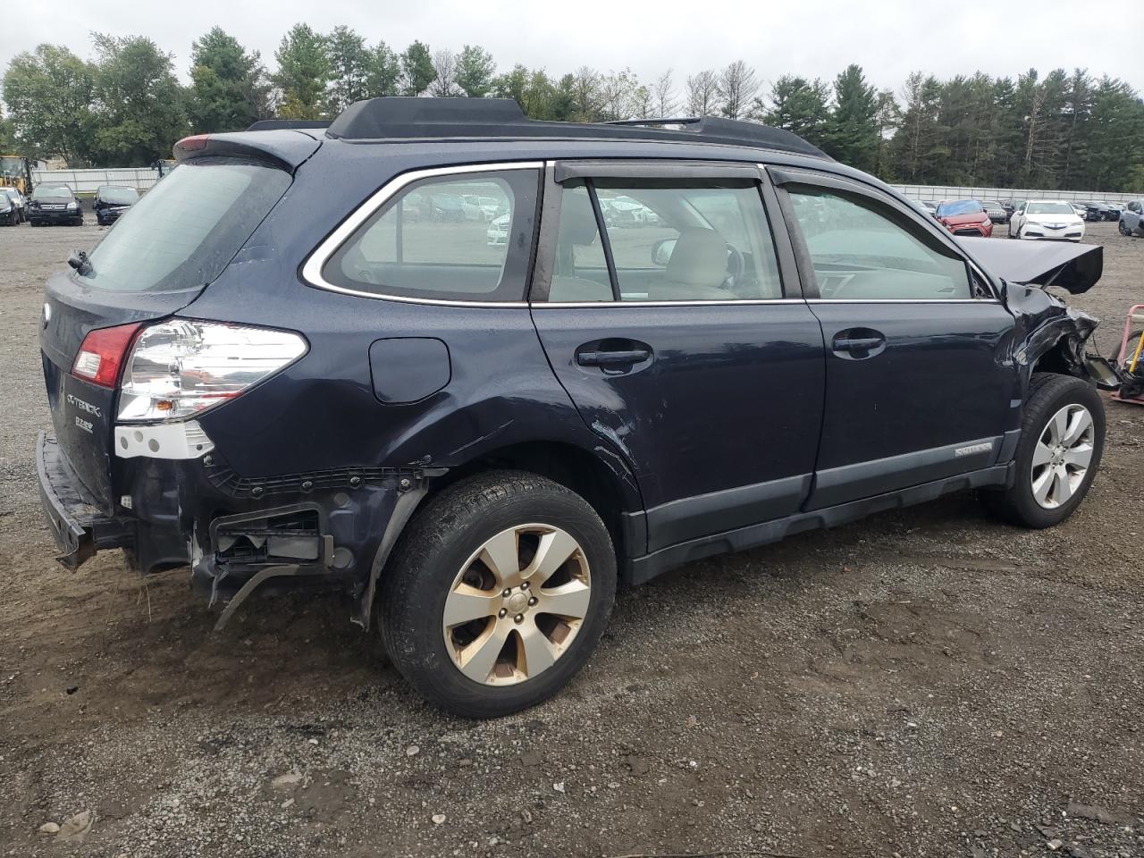 2012 Subaru Outback - Image 3