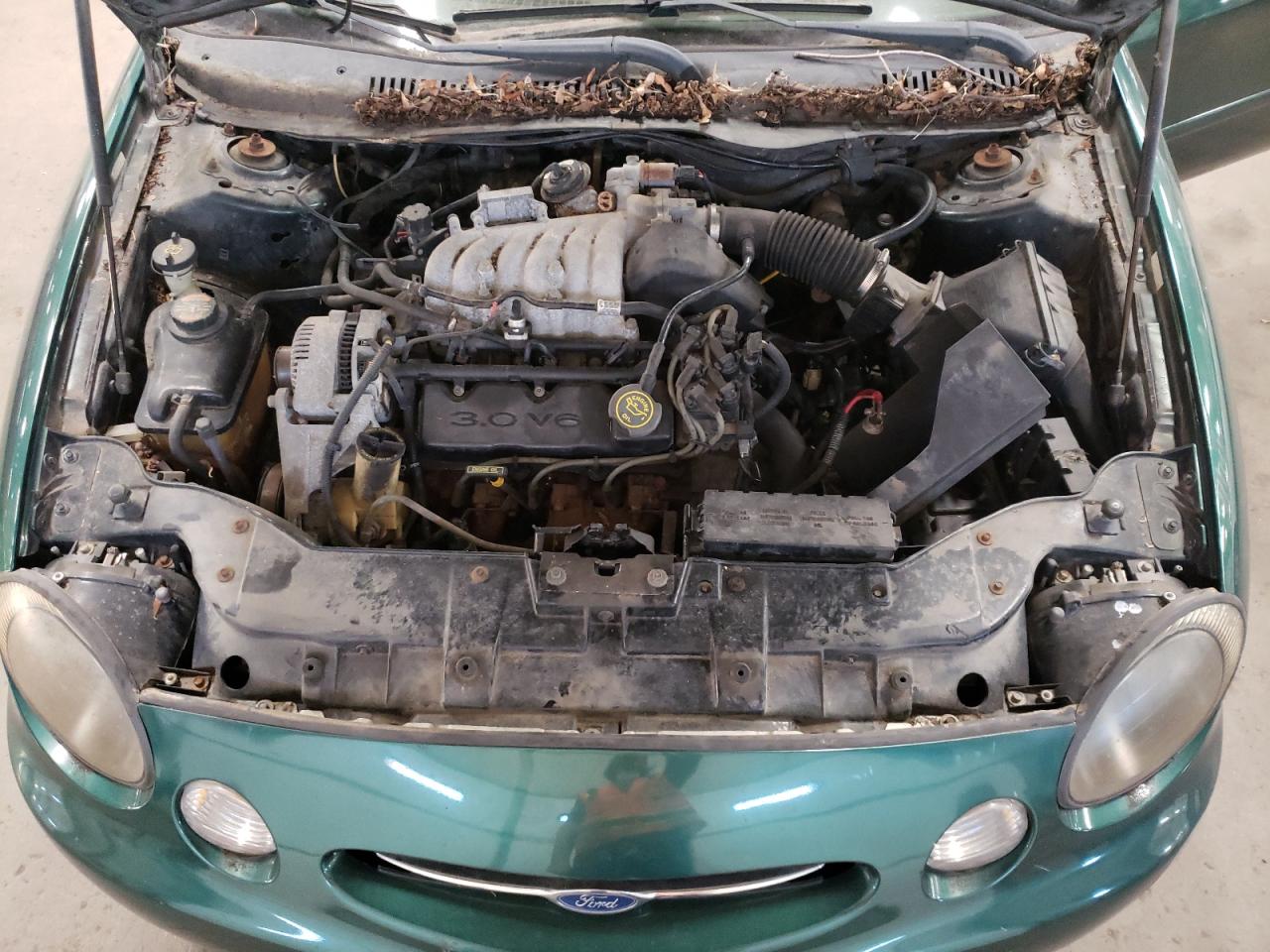 1999 Ford Taurus - Image 11