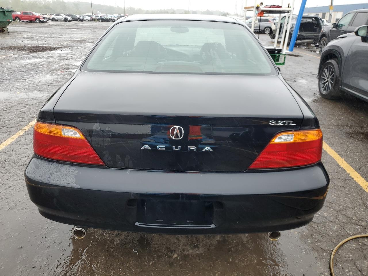 2000 Acura 3.2Tl VIN: 19UUA566XYA064660 Lot: 72522674